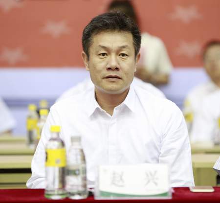 副局长出席开幕式李佐同书记为比赛开球秦智伟校长致辞于立河副校长